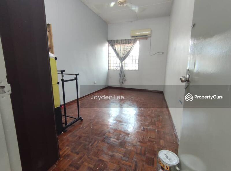 For Sale - [FULL LOAN+CASH OUT 80K] 2STY House at Taman Klang Utama Bukit Raja 18x55